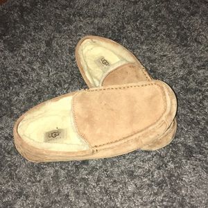 Men’s Ugg slippers
